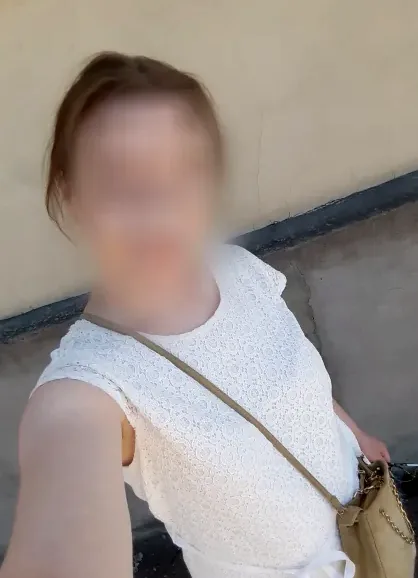 Christina, 37