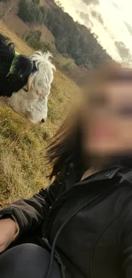 Ella, 38