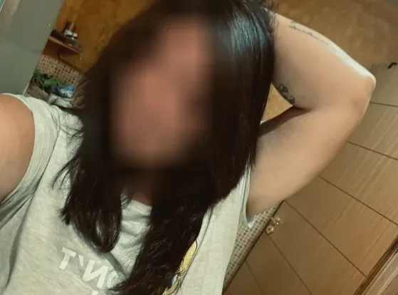 Kamilla, 30