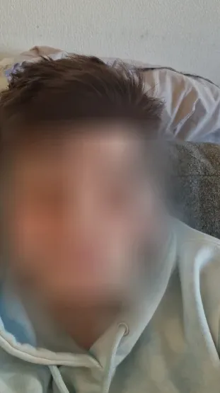 Katja, 25