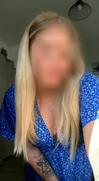 Katja, 22