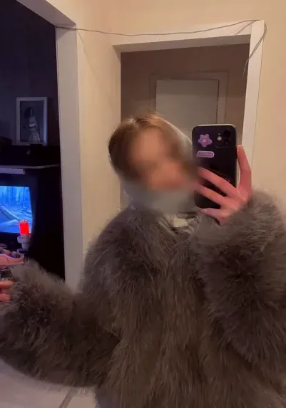 Louise, 30