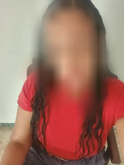 Tina, 36