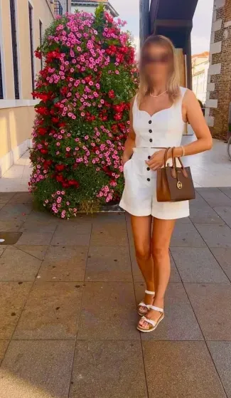 Winnie, 38